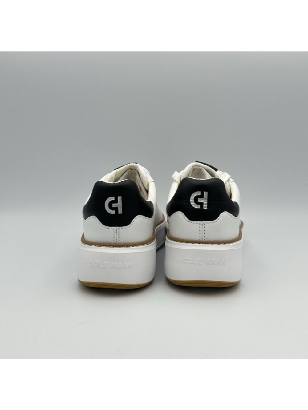 Cole Haan GrandPro Topspin Sneaker Women’s Size 5.5 White Leather Shoes W22707 - Picture 3 of 11